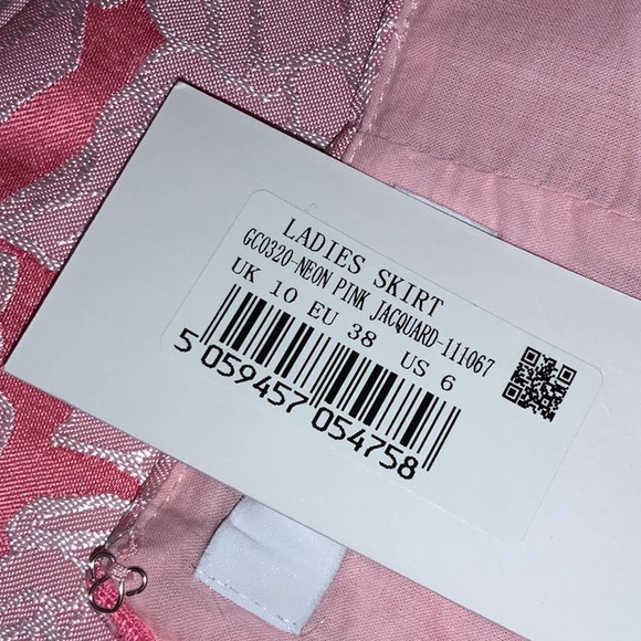 NWT Glamorous Collection Pink Floral Skirt (Size 6) - Picture 8 of 15